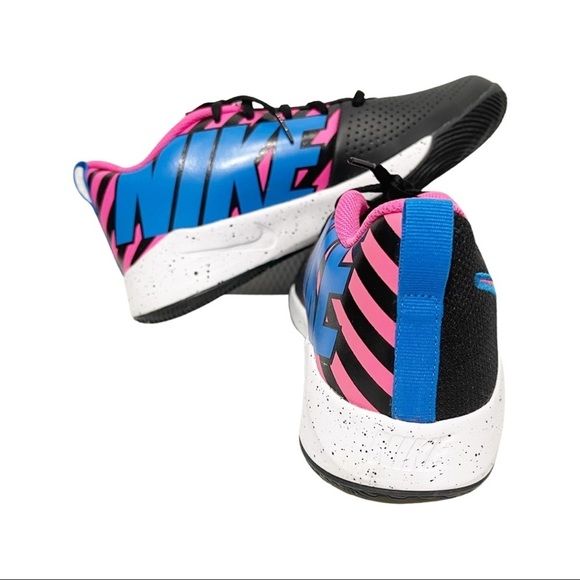 NIKE UNISEX YOUTH TEAM HUSTLE QUICK 2 (GS) BLACK PINK BLUE CQ9438-001 (s) 7Y-8.5 - Picture 4 of 8